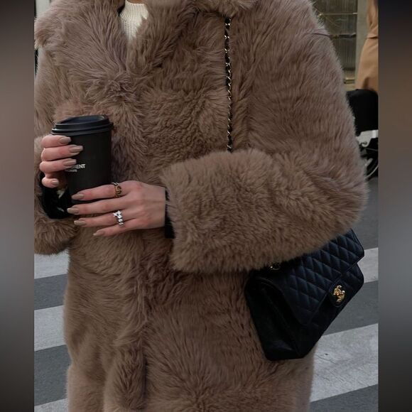 Mango Iconic Faux Fur Coat New - Picture 7 of 11